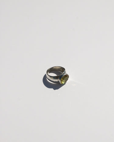 Peridot is known to bring good health, restful sleep and peace to relationships by balancing emotions and mind.
