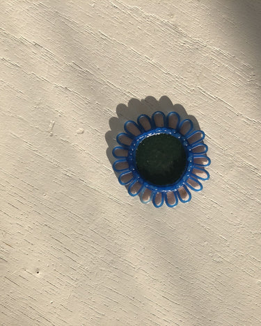 girasoles earrings process wax